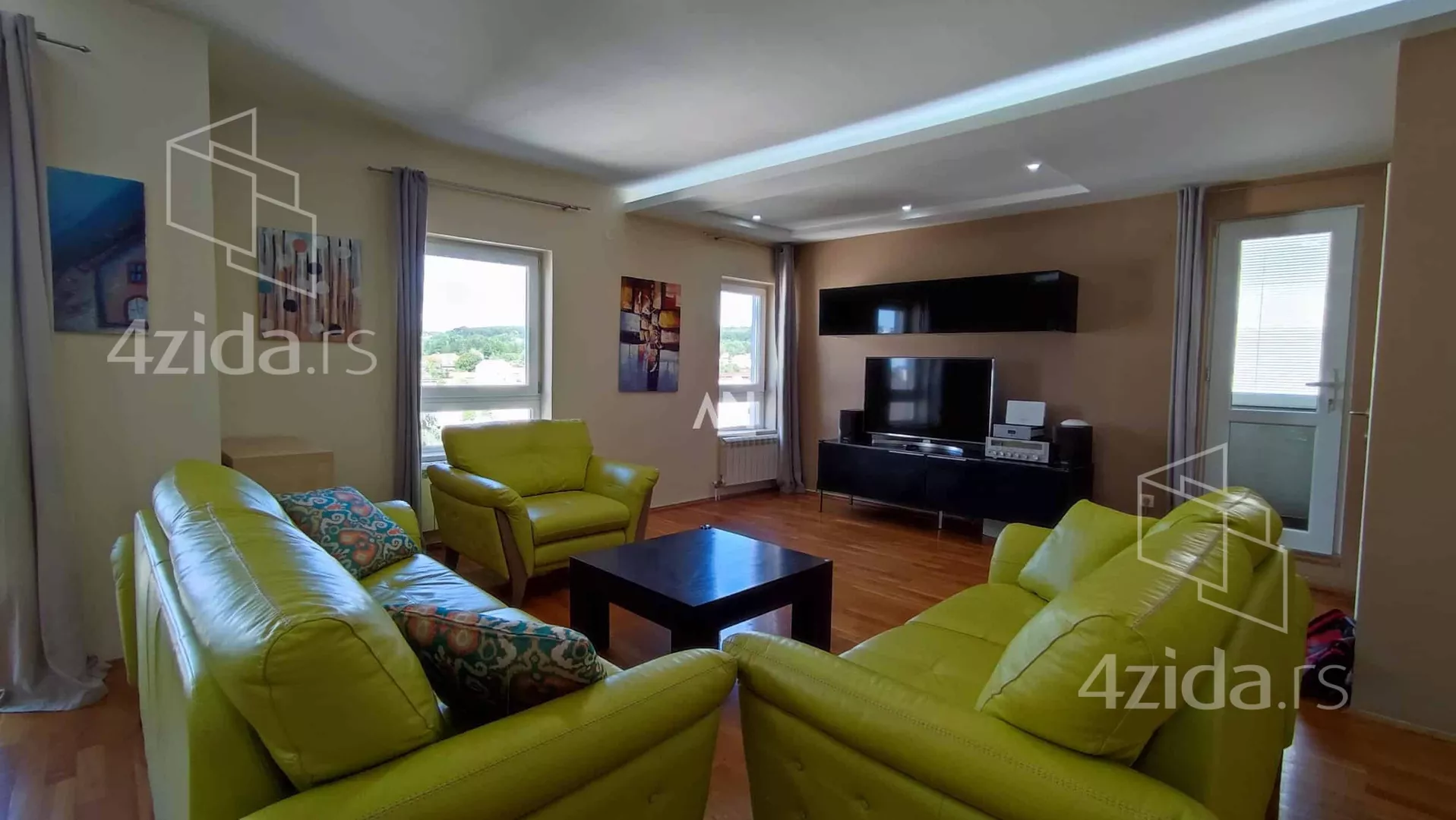 Četvorosoban stan | 4zida