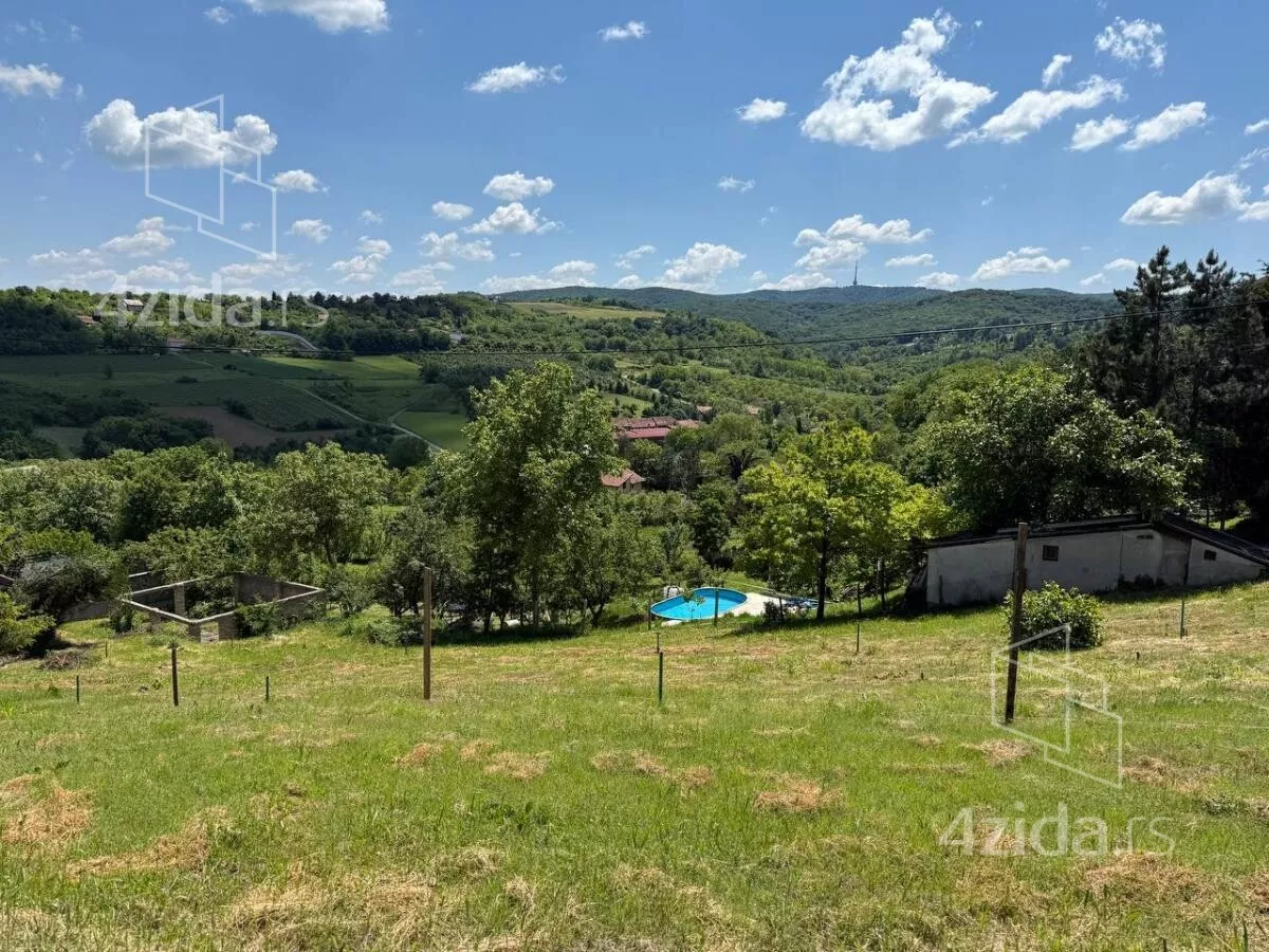 Građevinsko zemljište | 4zida