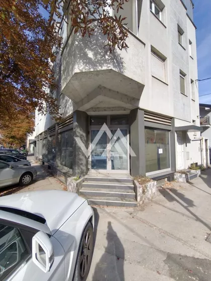 Cara Dušana | 4zida.rs