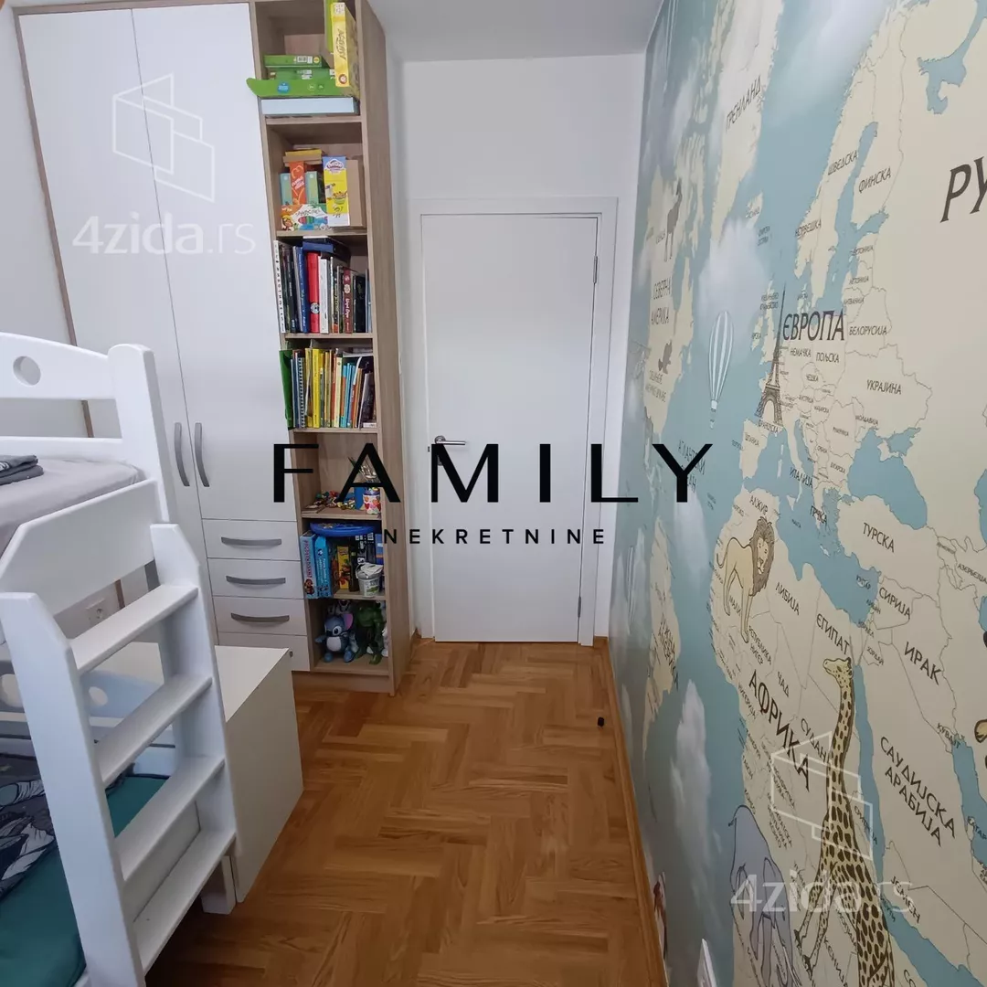 Četvorosoban stan | 4zida