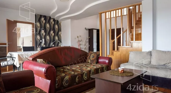 Petosoban stan | 4zida