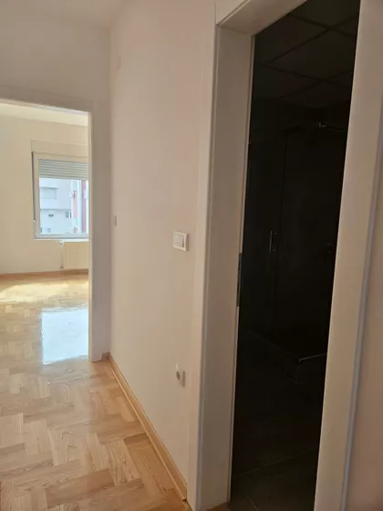 Nemanjina | 4zida.rs