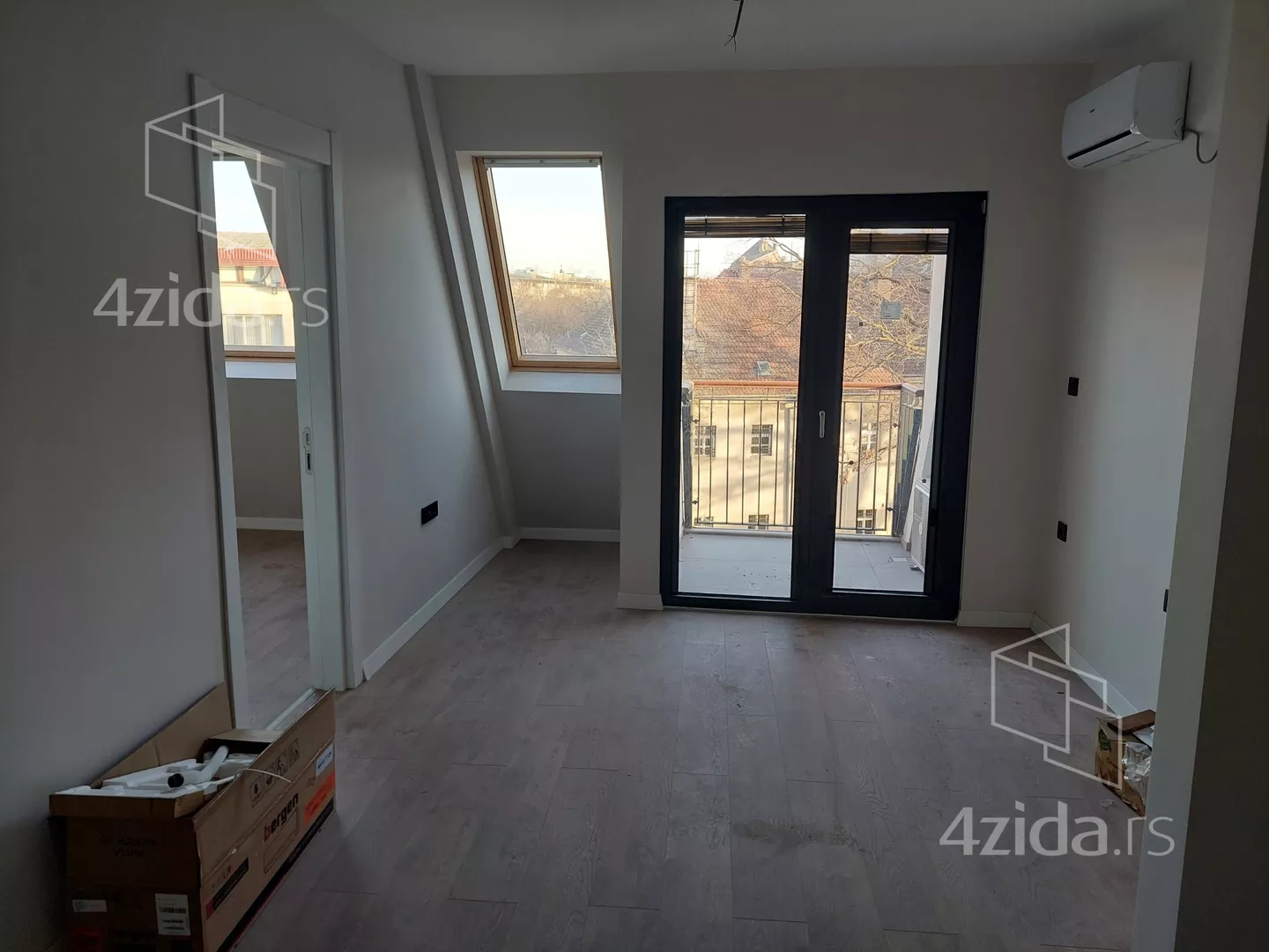 Jednoiposoban stan | 4zida