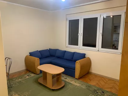 Negovana Ljubinkovića 42 | 4zida.rs