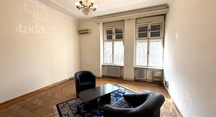 Šestosoban stan | 4zida