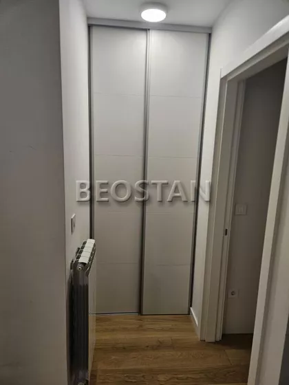 Tosin Bunar | 4zida.rs