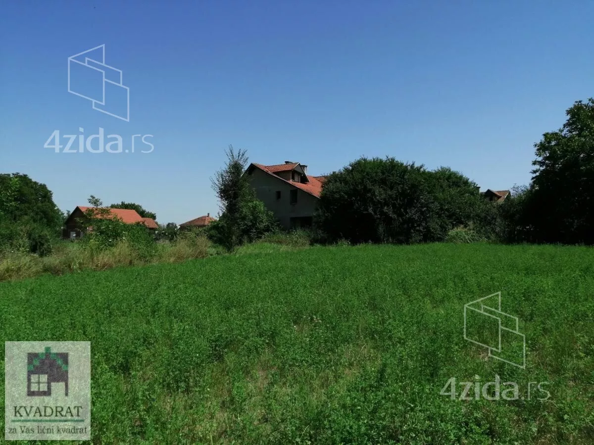 Plac | 4zida