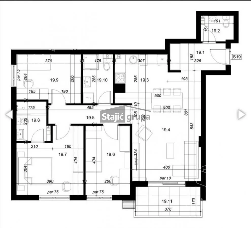 Četvorosoban stan | 4zida