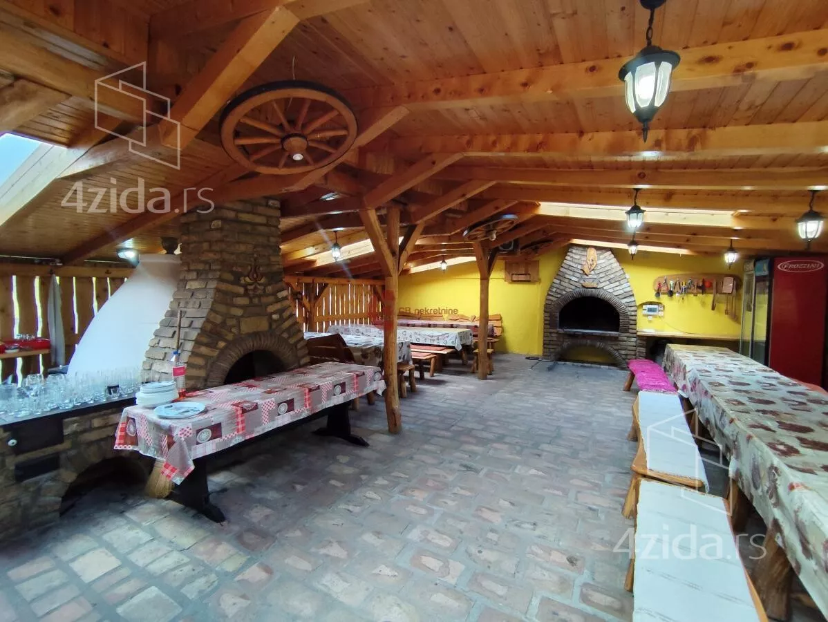 Ugostiteljski objekat | 4zida