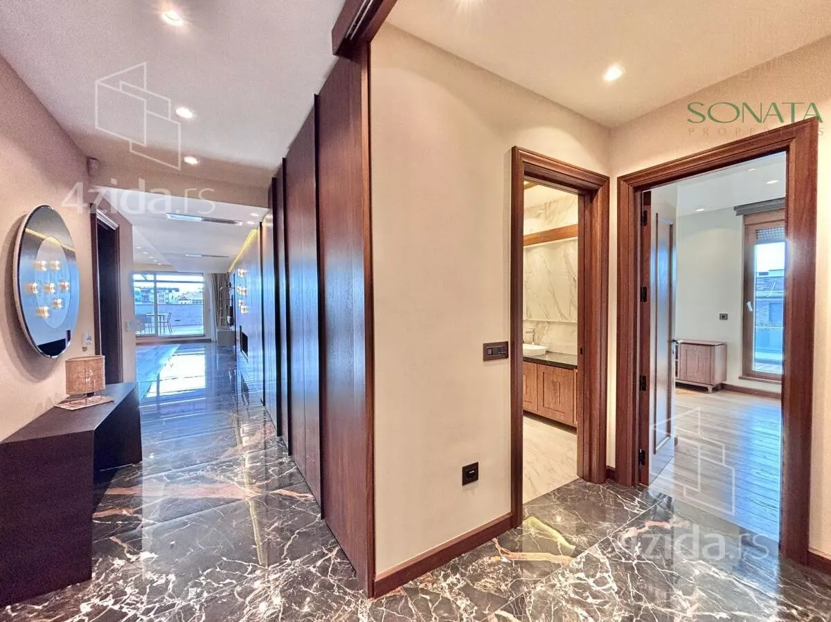 Petosoban stan | 4zida