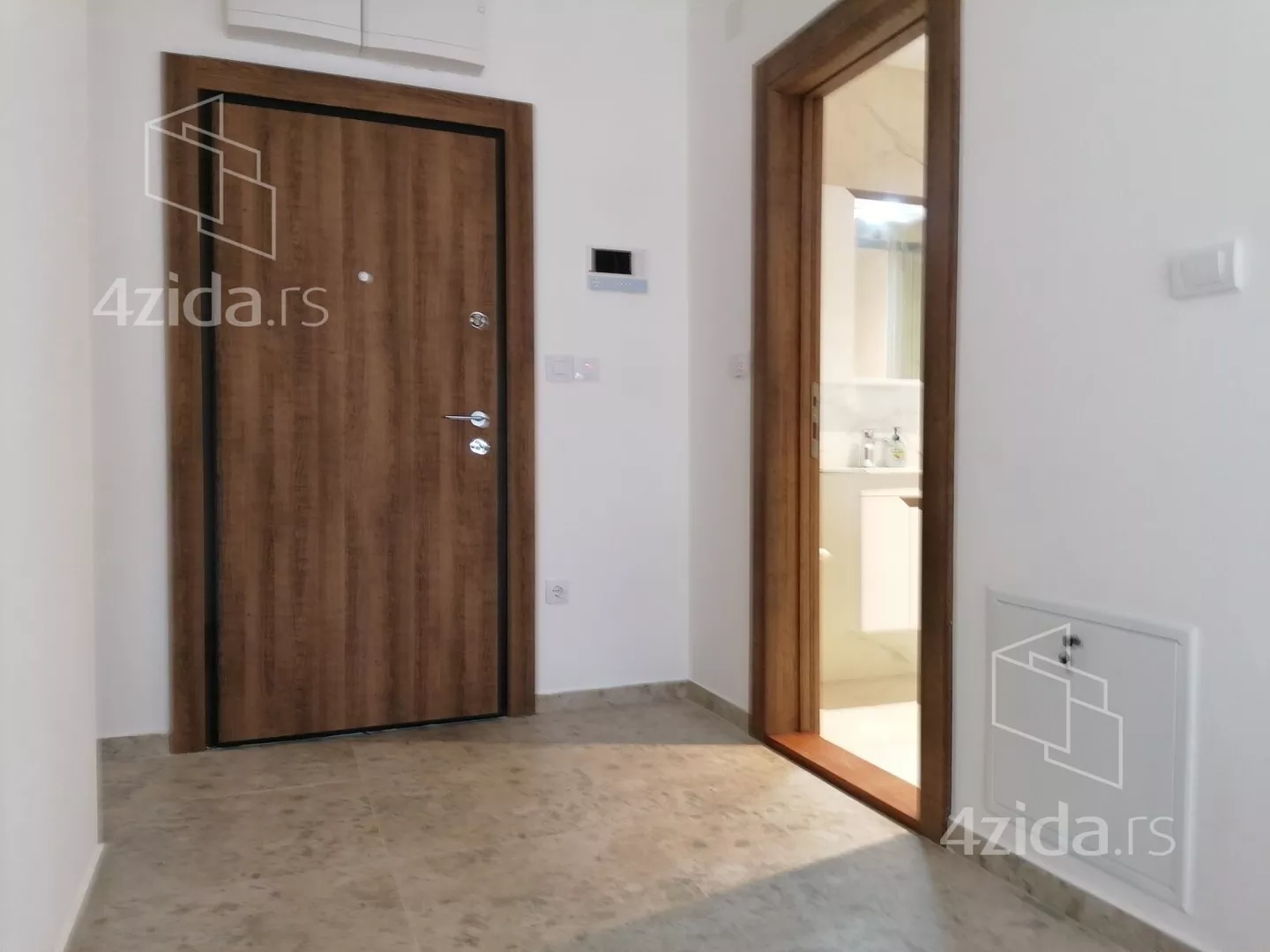 Garsonjera | 4zida