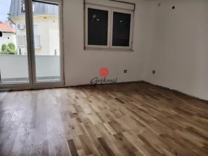 Vitezova Karađorđeve Zvezde | 4zida.rs