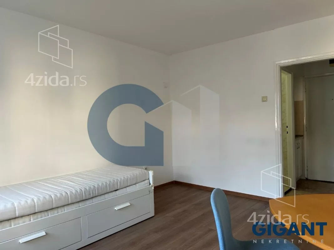 Garsonjera | 4zida