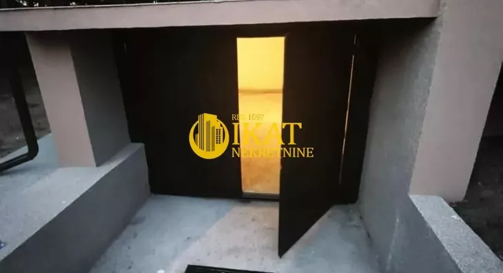 4-etažna kuća | 4zida