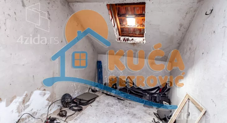 3-etažna kuća | 4zida