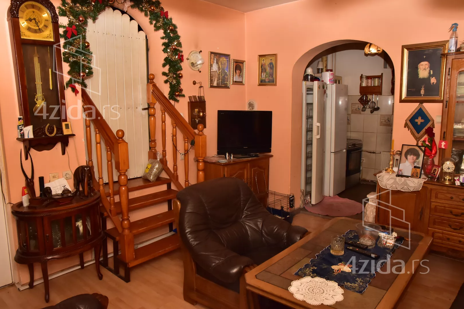 2-etažna kuća | 4zida