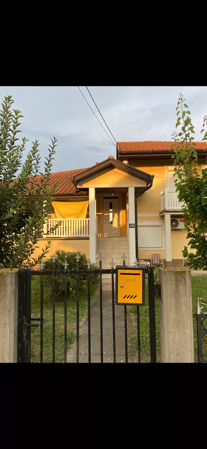 Ovča | 4zida.rs
