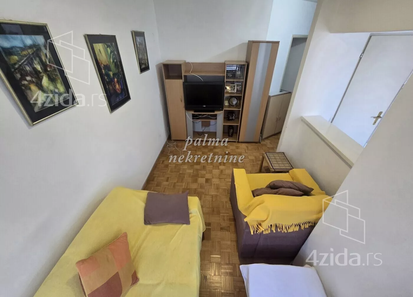 Jednoiposoban stan | 4zida