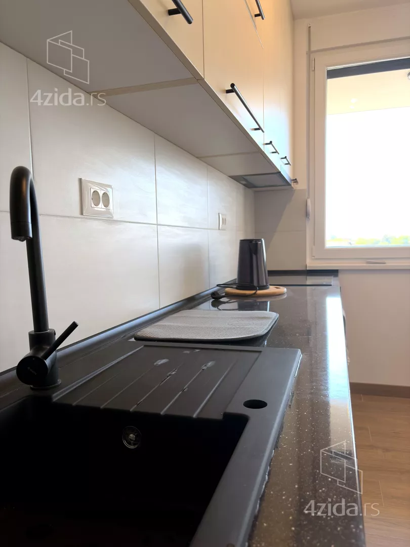 Сдается двухкомнатная квартира, Dr Tihomira Ostojića 54, 300€, 44m² — фото