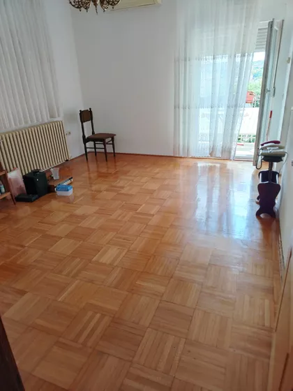 Železnik | 4zida.rs