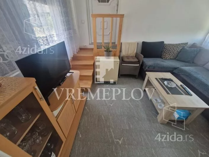 Kancelarija | 4zida
