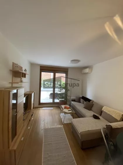 Novogradska | 4zida.rs