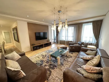 Trešnjinog cveta | 4zida.rs