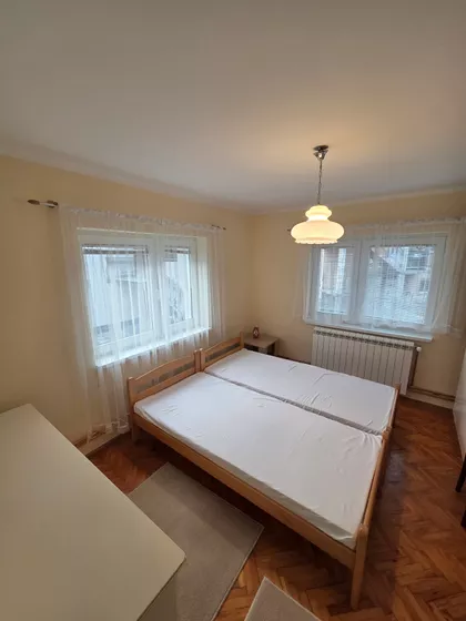 Nemanjina | 4zida.rs