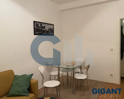 Đurićeva-Zvezdara | 4zida.rs