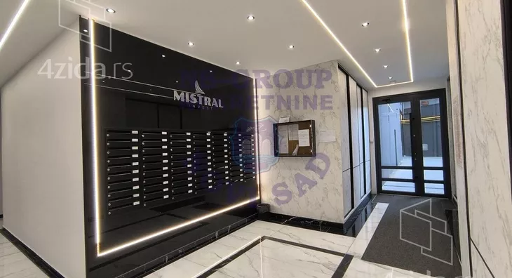 Petosoban stan | 4zida