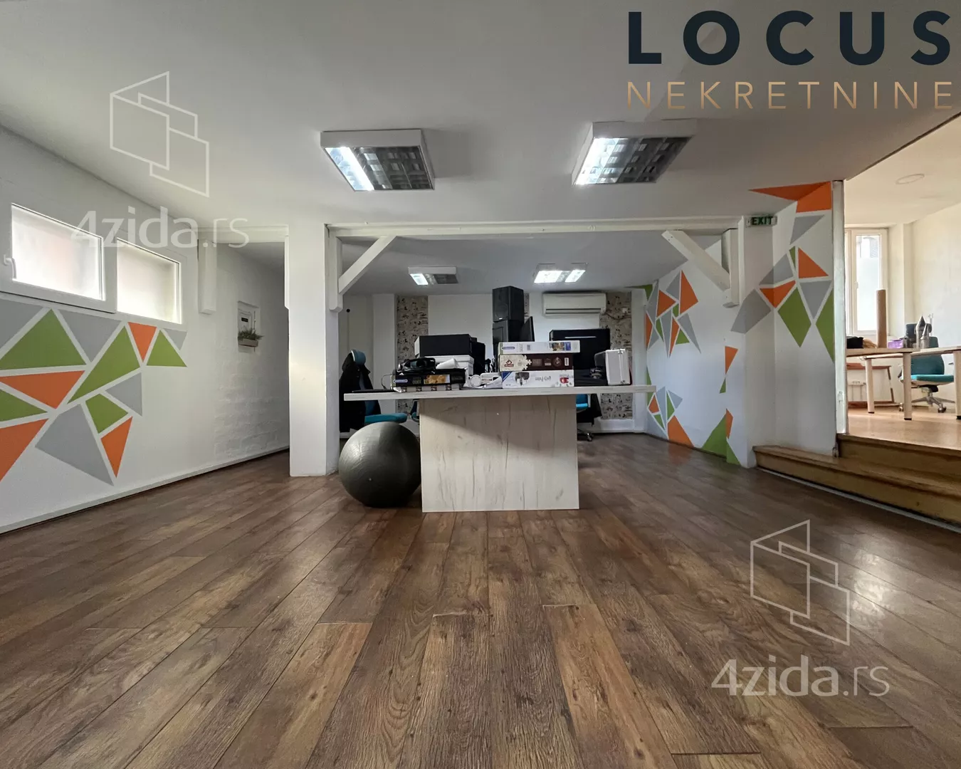Lokal | 4zida
