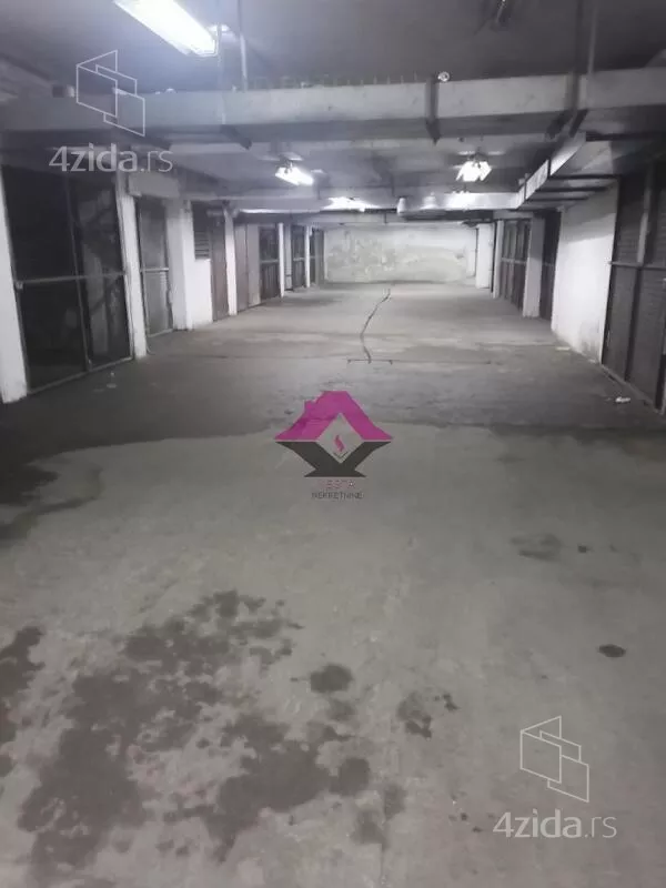 Garaža | 4zida
