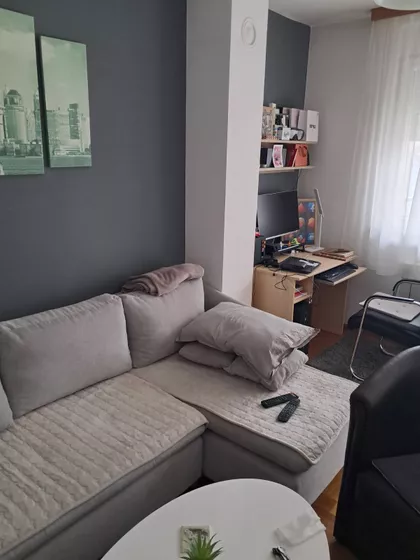 Cara Dušana 76 | 4zida.rs