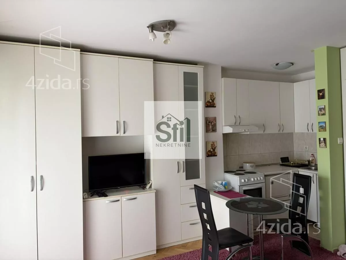 Garsonjera | 4zida