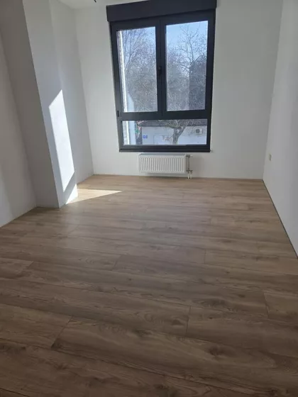 Gradske lokacije | 4zida.rs