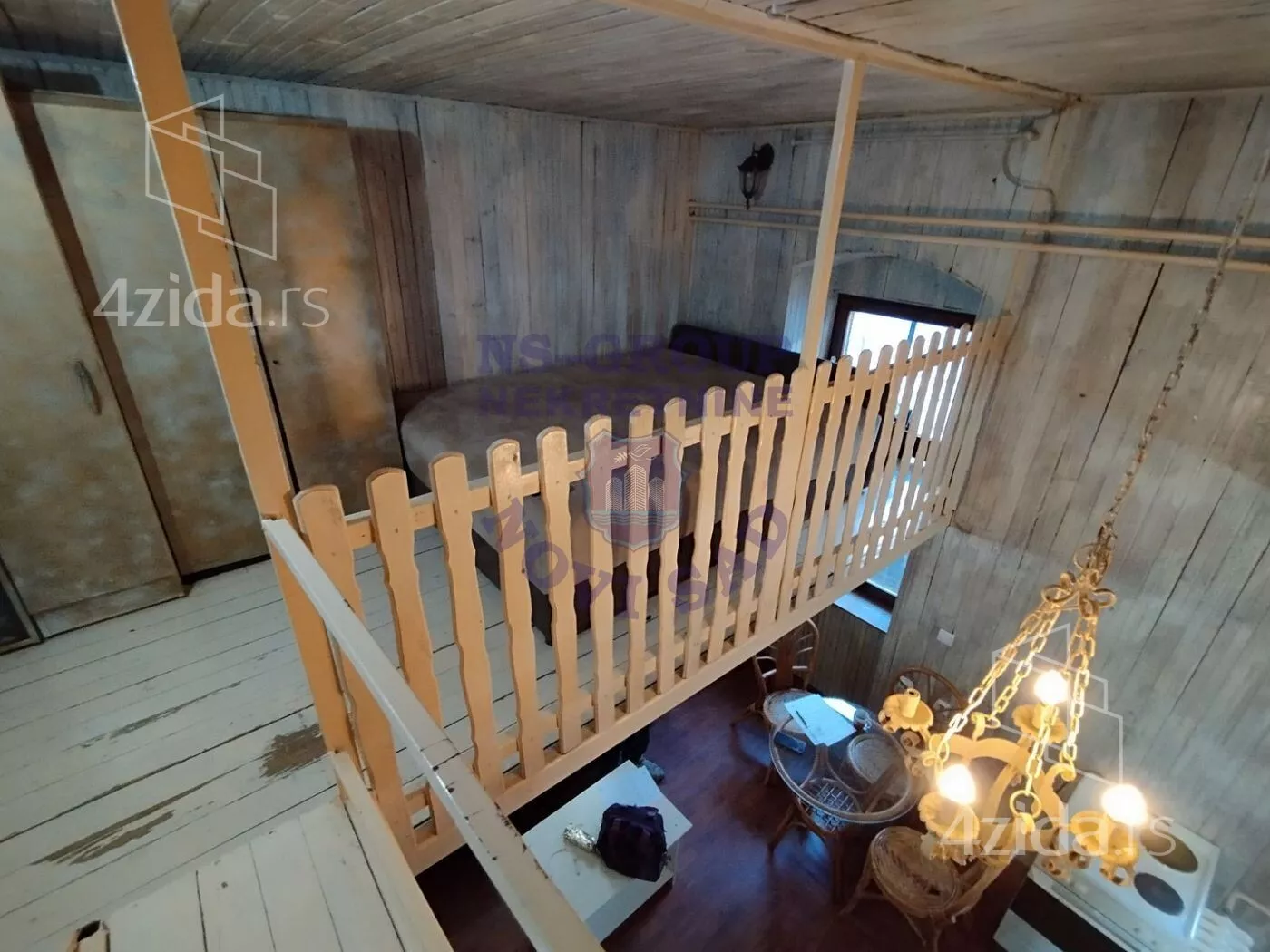 Jednoiposoban stan | 4zida