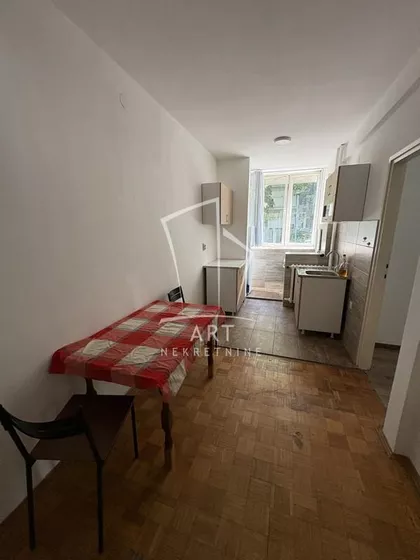 Sava Burića | 4zida.rs