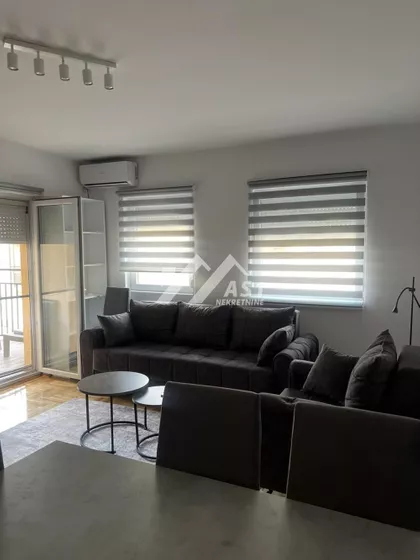 Bogdana Popovića | 4zida.rs