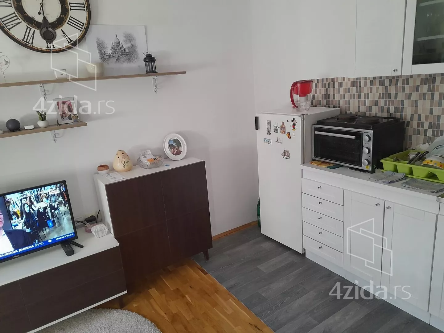 Jednoiposoban stan | 4zida