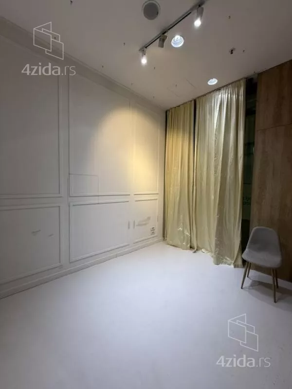 Lokal | 4zida