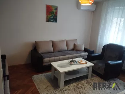 Železnička stanica | 4zida.rs