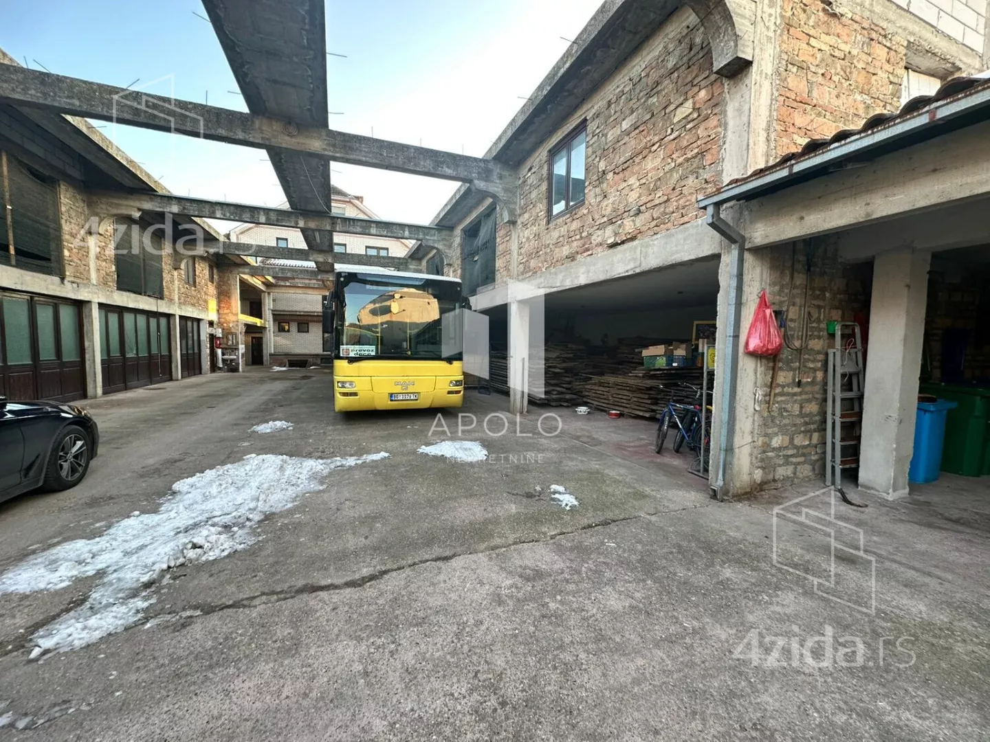 Poslovni prostor | 4zida