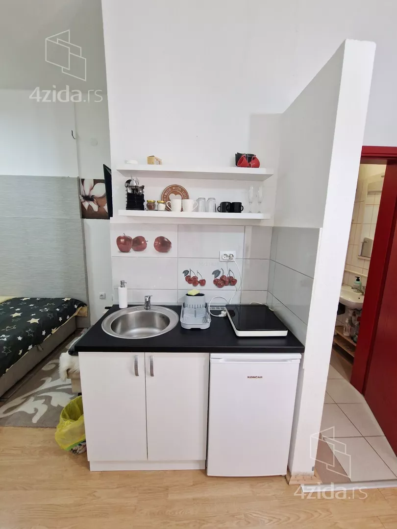 Garsonjera | 4zida