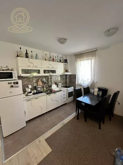 Prvomajska | 4zida.rs