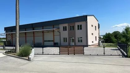 Ljubić Škola 10A | 4zida.rs
