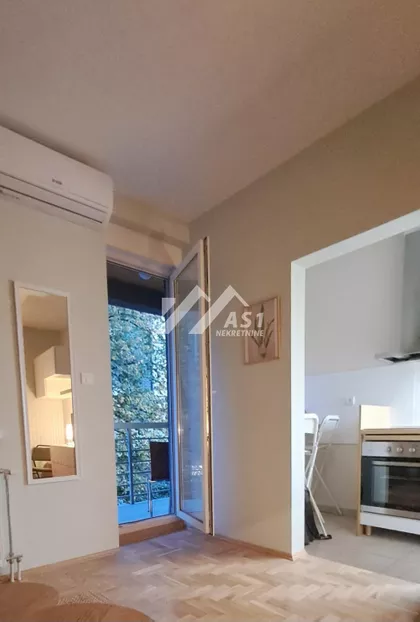 Šumadijska | 4zida.rs