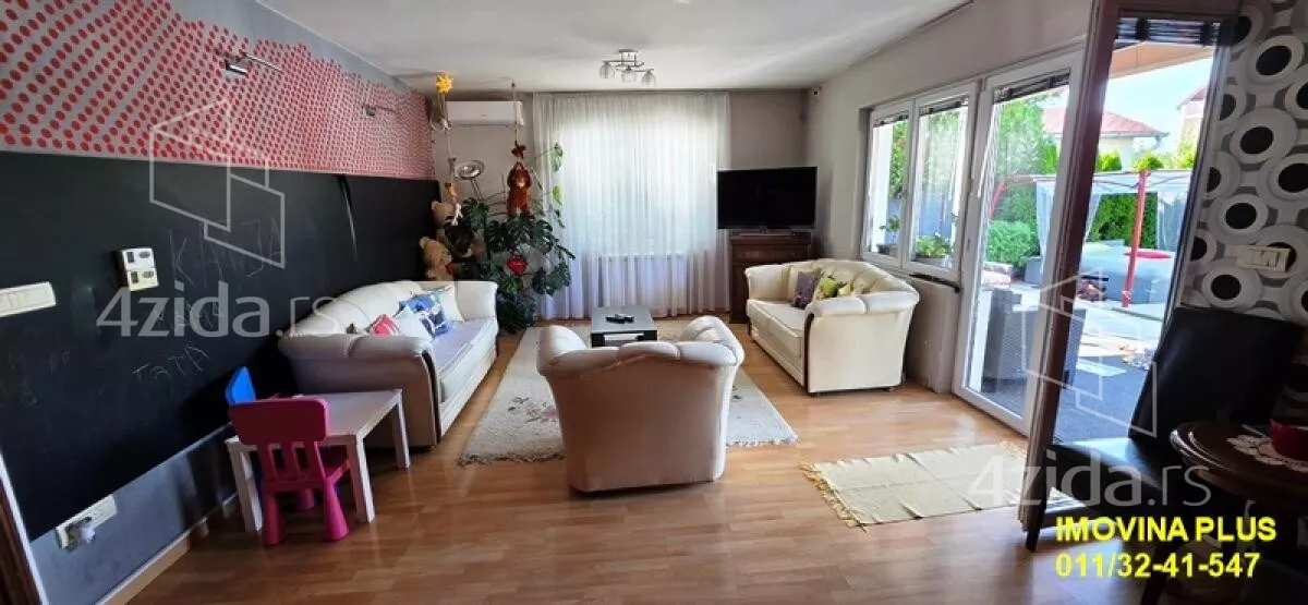 Kuća | 4zida