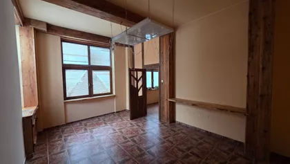 Henrika Sjenkjeviča 14 | 4zida.rs