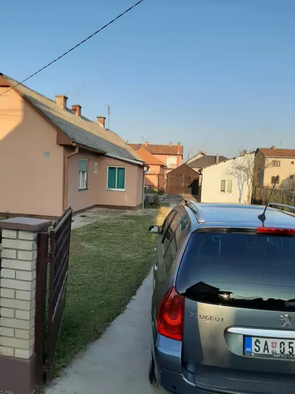 Kasarske Livade | 4zida.rs