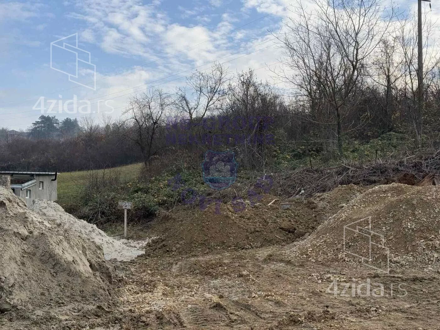 Građevinsko zemljište | 4zida